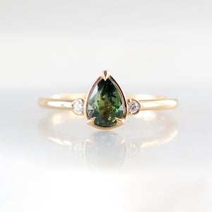 0.82ct Green Sapphire Lagoon Ring