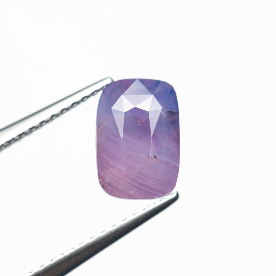 2.61ct 8.69x5.99x5.03mm Cushion Brilliant Sapphire 25260-01